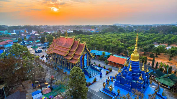 Chiang Rai Blue Temple Wat Rong Seua Ten Encuentra Rong —  Fotos de Stock