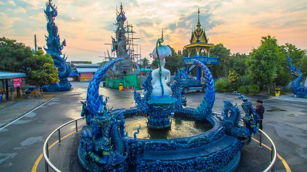 Chiang Rai Blauer Tempel Oder Wat Rong Seua Ten Liegt — Stockfoto