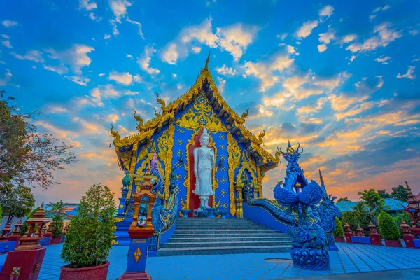 Chiang Rai Blue Temple Wat Rong Seua Ten Расположен Rong — стоковое фото