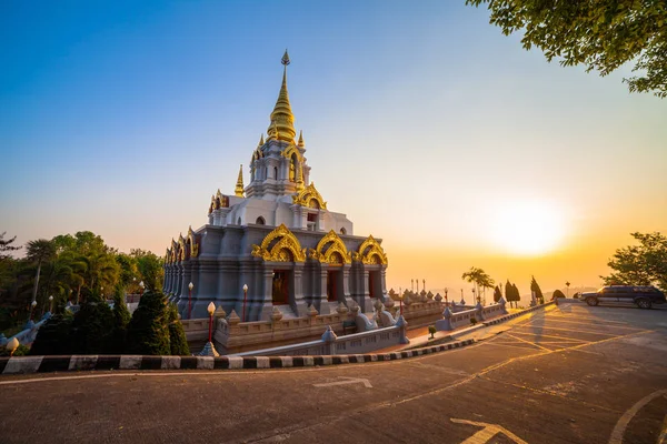 Nascer Sol Frente Pagode Templo Wat Santikhiri Mae Salong Tailândia — Fotografia de Stock