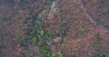 Doi Suthep ve DOI Pui Milli Parkı, Chiang Mai, Tayland Mae Sa şelale yukarıda hava fotoğrafçılığı