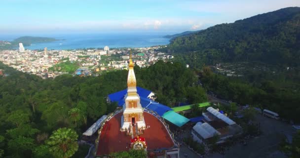 Mooie Phra Dat Phanom Pagode Doi Thepnimith Tempel Patong Heuveltop — Stockvideo