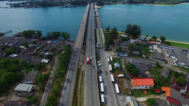 Vista Aérea Puente Sarasin Conecta Provincia Phang Nga Con Isla — Vídeo de stock