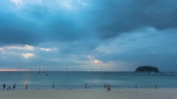 Time Lapse Cloudy Twilight Kata Beach Phuket — 비디오