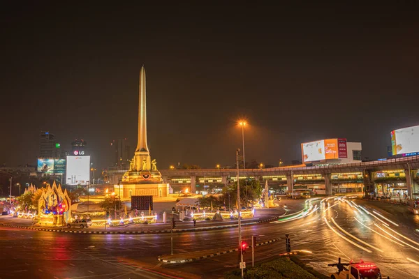Bangkok Thaiföld Február 2020 Angkok Éjszaka Körül Győzelem Emlékmű Központjában — Stock Fotó