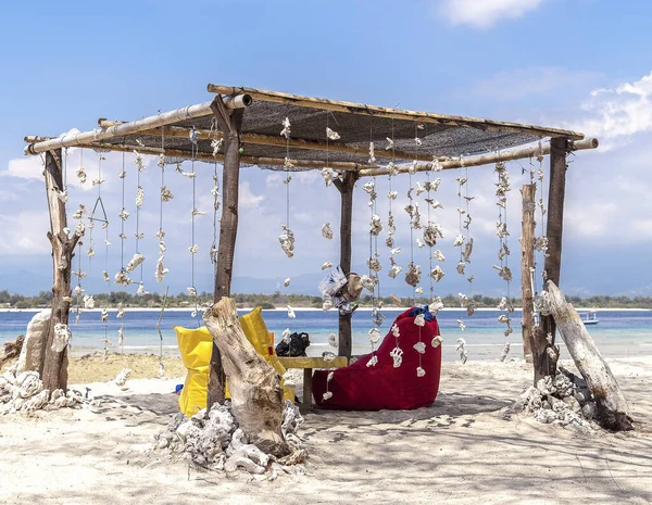 Gili Trawangan adasının güzel okyanus kıyıları, Bali, Endonezya.