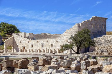 Antik Patara, Antalya, Türkiye 'deki Lycian League' in toplantı salonu Bouleuterion.