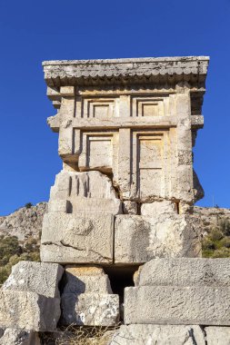 Xanthos antik kenti sembolik lahit, Antalya, Türkiye.