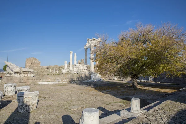 Τραϊανός Ναός Στην Αρχαία Πόλη Της Περγάμου Στην Τουρκία — Φωτογραφία Αρχείου