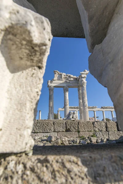 Τραϊανός Ναός Στην Αρχαία Πόλη Της Περγάμου Στην Τουρκία — Φωτογραφία Αρχείου