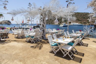  Türkiye 'nin Bodrum kentindeki Gumusluk plajı.