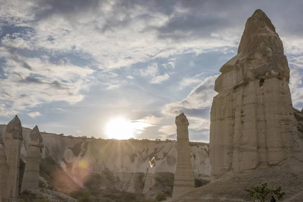 Sunset Love Valley Cappadocia, Nevsehir, Türkiye.