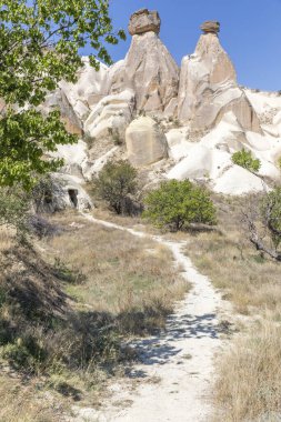 Türkiye 'de üç güzel volkanik oluşumu, üç güzel Kapadokya, Türkiye.