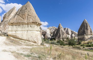  Türkiye 'nin Kapadokya, Nevsehir, Türkiye' de volkanik tufa oluşumları.