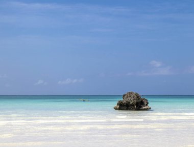 Filipinler, Boracay adasındaki beyaz plaj.