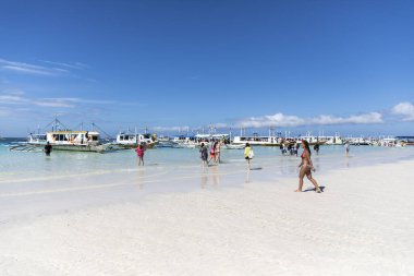 Beyaz plaj, Boracay Adası, Filipinler.
