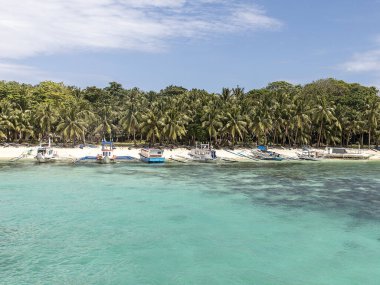 Beyaz plaj, Boracay Adası, Filipinler.