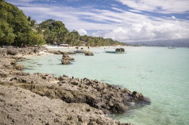 Beyaz plaj, Boracay Adası, Filipinler.