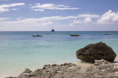 Beyaz plaj, Boracay Adası, Filipinler.