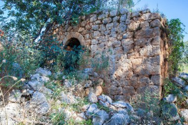 Nekroplis, kekova ve hindi içeren Lycian lahitleri..