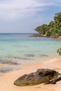  Sunset Beach, Koh rong samloem Adası, Sihanoukville, Kamboçya.
