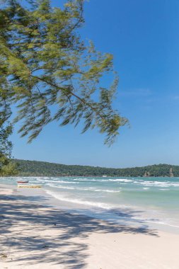 Saracen Körfezi Sahili, Koh rong Samloem Adası, Sihanoukville, Kamboçya.