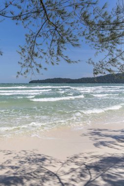 Saracen Körfezi Sahili, Koh rong Samloem Adası, Sihanoukville, Kamboçya.