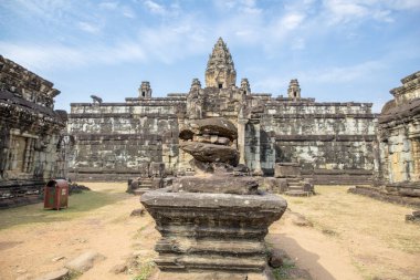 Angkor Wat kompleksindeki Bakong Prasat tapınağı, Siem Reap, Kamboçya.