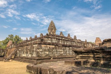Angkor Wat kompleksindeki Bakong Prasat tapınağı, Siem Reap, Kamboçya.