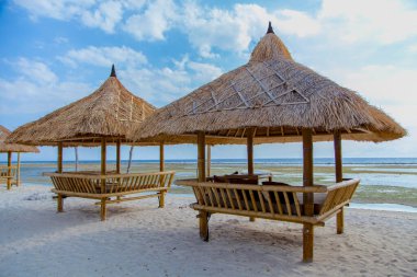 Gili Trawangan adasının güzel okyanus kıyıları, Bali, Endonezya.