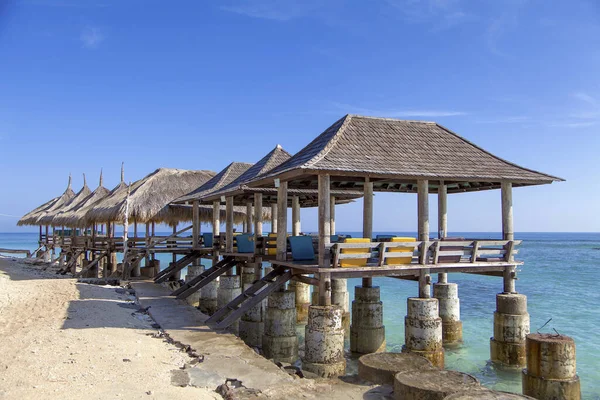 Gili Trawangan adasının güzel okyanus kıyıları, Bali, Endonezya.