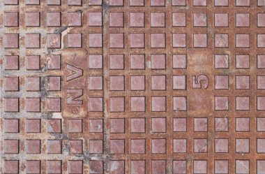 Rusty yol Hatch. Demir rögar Kentsel Sanat.