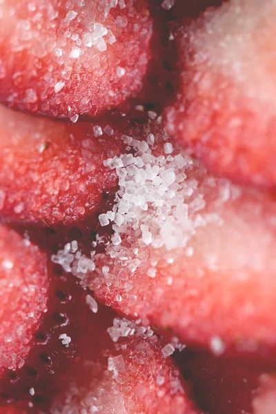 Fond Baie Vitamine Fraîche Crème Dans Fond Remplissage Fraises Tranchées — Photo