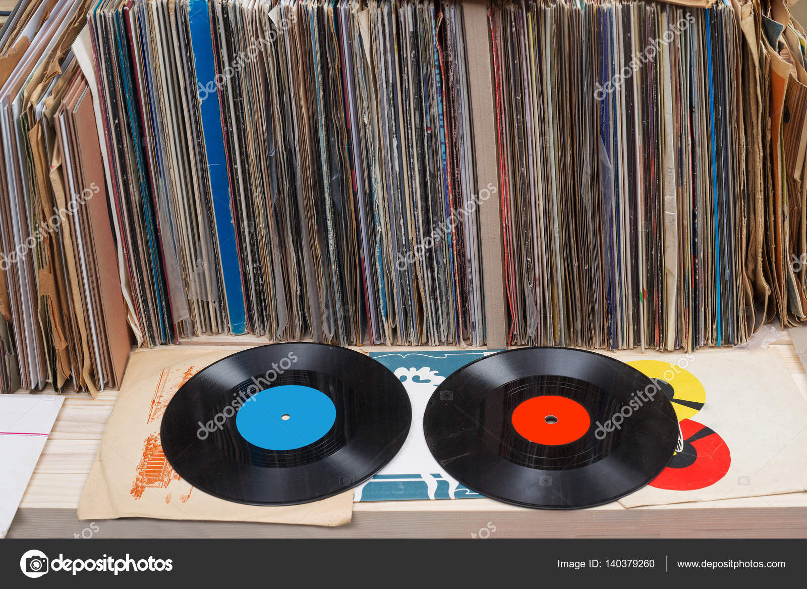Resultado de imagen para colección de discos de vinilo