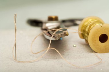 Dikiş Tekstil veya bez. Bir terzi iş tablosu.