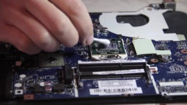 anakart dizüstü bilgisayar temizleme