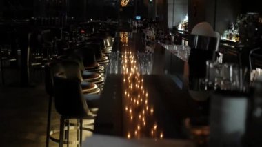 Restoran akşam barda