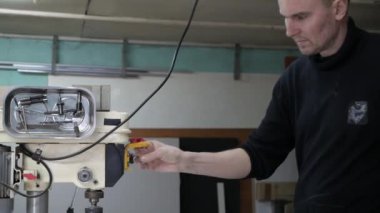 Ayrıntılar delik delme