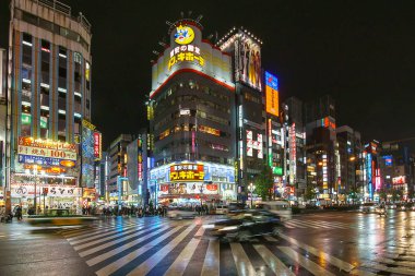 Tokyo, Japonya - 21 Kasım 2016: Kabukicho Tokyo, Japan.Kabukicho bir eğlence ve kırmızı ışık bölge Shinjuku, Tokyo, Japonya içinde alanındadır.
