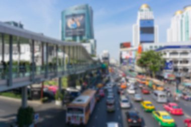 Açık Centralwor arka plan bulanık geçit ve ağır trafik