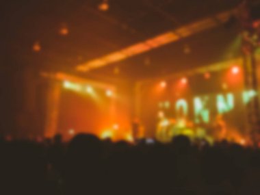 Soyut bulanık. küçük bir kulüp konser. 