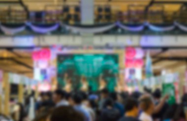 Soyut bulanık. bir konserde kişilik bir kalabalık