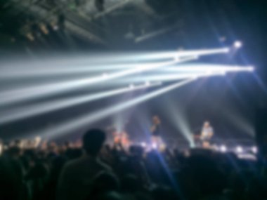 Soyut bulanık. küçük bir kulüp konser. 