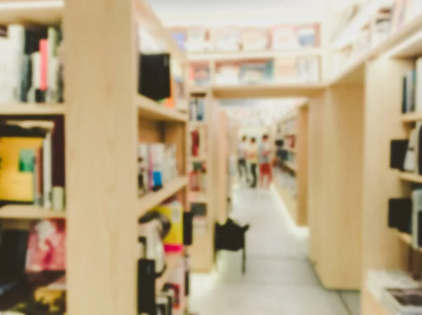 Vintage style color tone . Blur image of a bookstore . — Stock Photo, Image