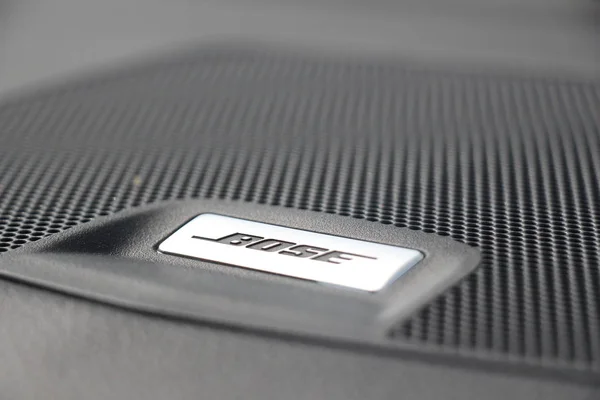 Car speaker system Bose — Stock Photo, Image