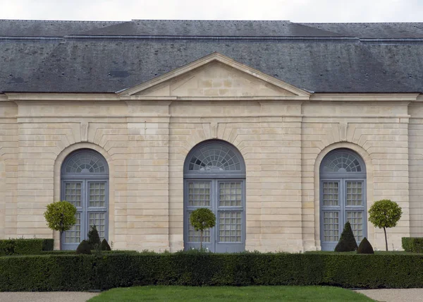 1661年建造的Chteau Sceaux附属建筑及其在法国巴黎附近的公园 — 图库照片