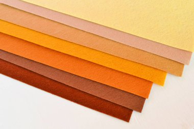 Keçe doku - kahverengi, turuncu, bej renkli keçe sayfaları