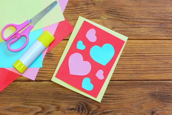 Valentinstag Oder Muttertag Papier Grußkarte Mit Rosa Und Blauen Herzen — Stockfoto