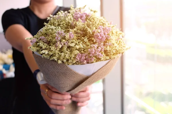 Blumenstrauß — Stockfoto