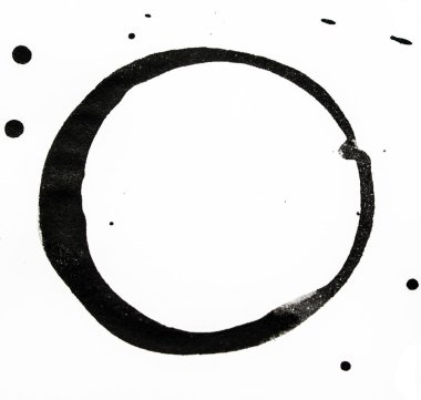 Beyaz arka planda kahve fincanı lekesi